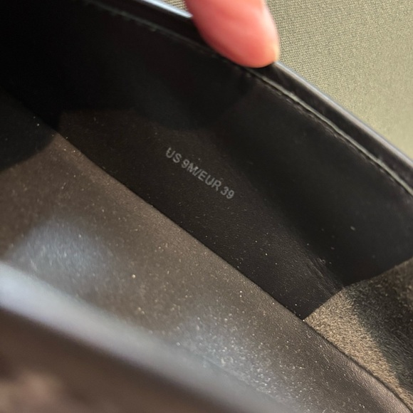 Vince Blair Snakeskin Embossed Leather Slip-On - Picture 6 of 7